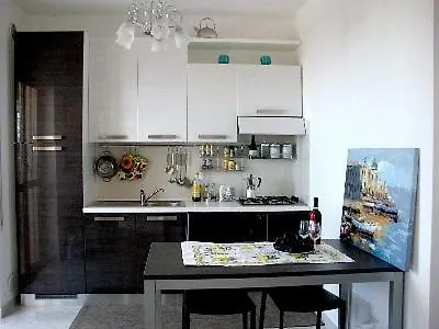 Borgonovo Apartment *