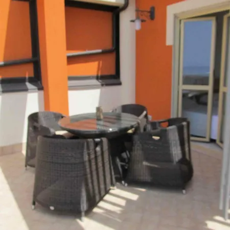Borgonovo Apartment